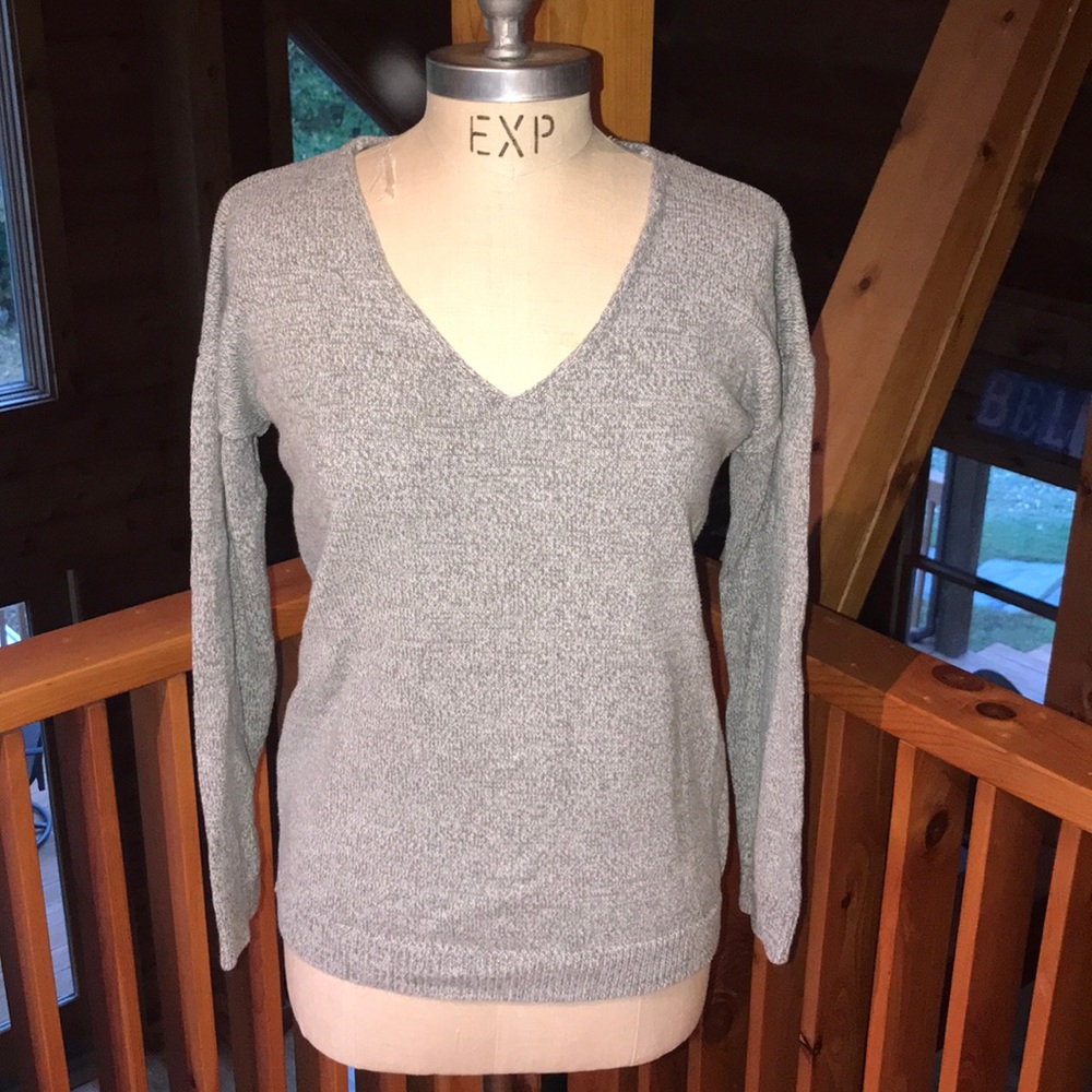 Express Sweater - Picture 2 of 2
